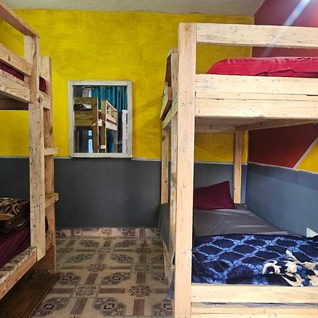 Shanti Cafe & Hostels Kasol Exterior foto