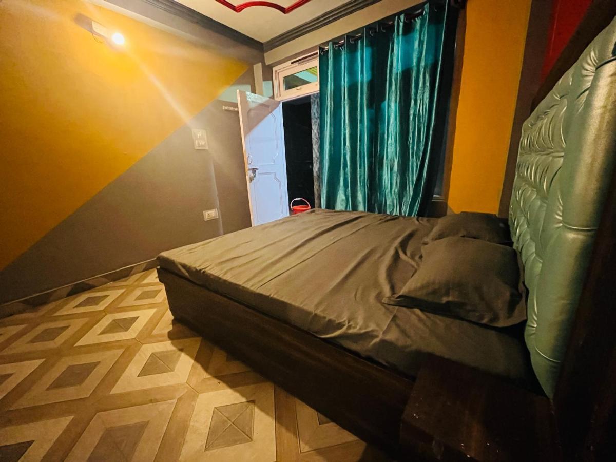 Shanti Cafe & Hostels Kasol Exterior foto