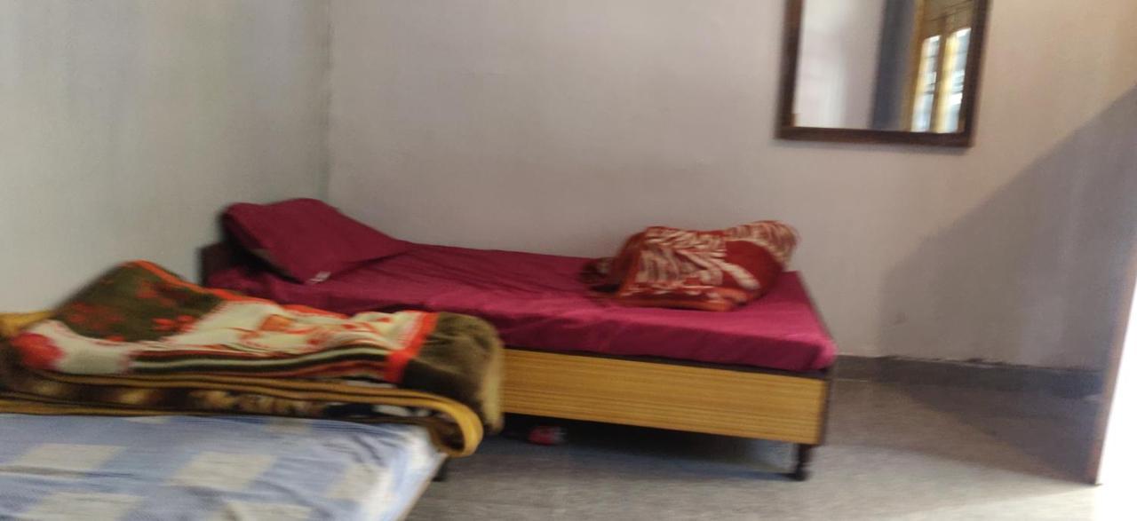 Shanti Cafe & Hostels Kasol Exterior foto